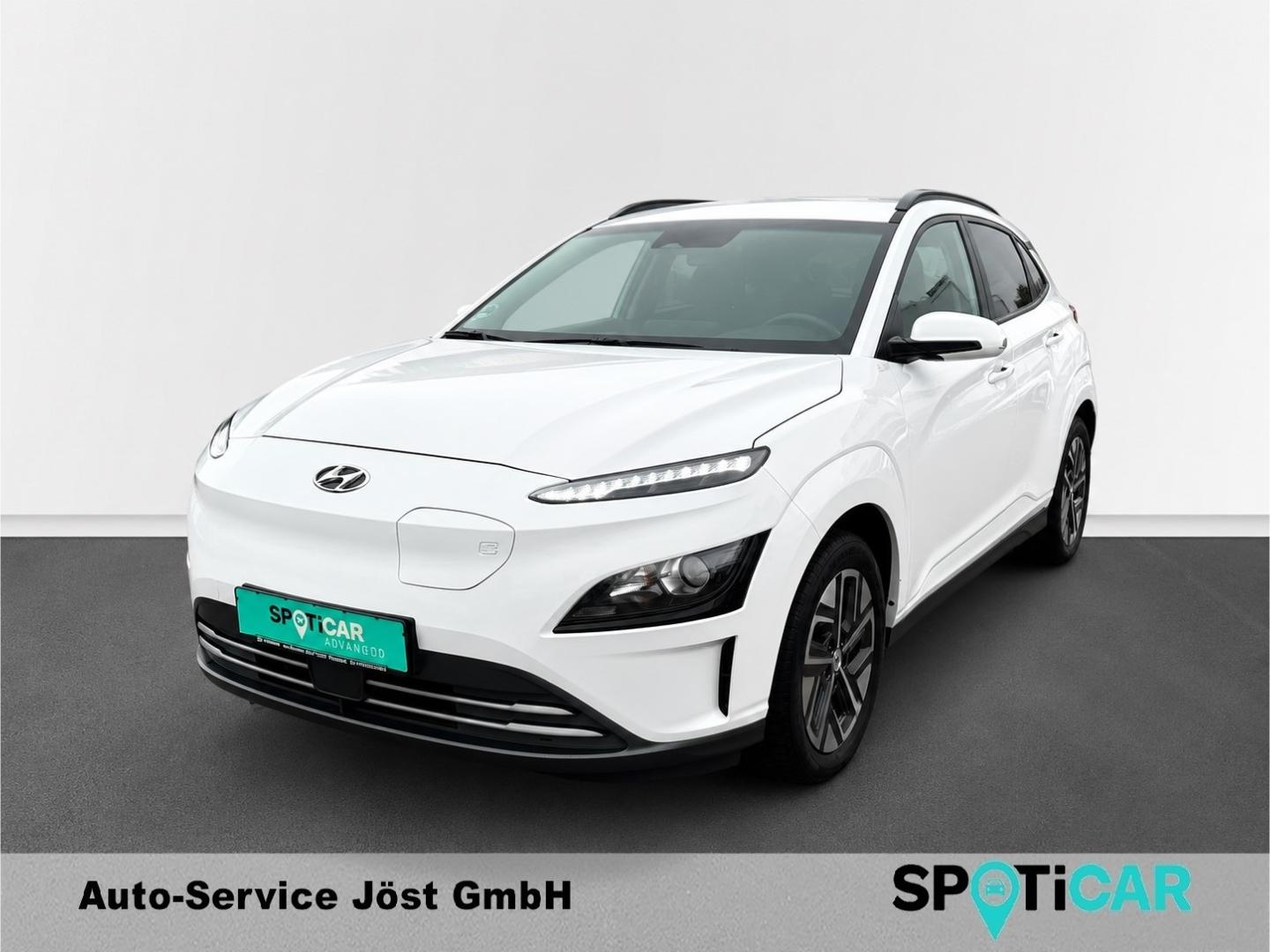 Hyundai KONA Select 2WD