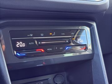 Volkswagen Tiguan Life 1.5 TSI DSG*LED*ACC*APPLE*SIDE*LANE