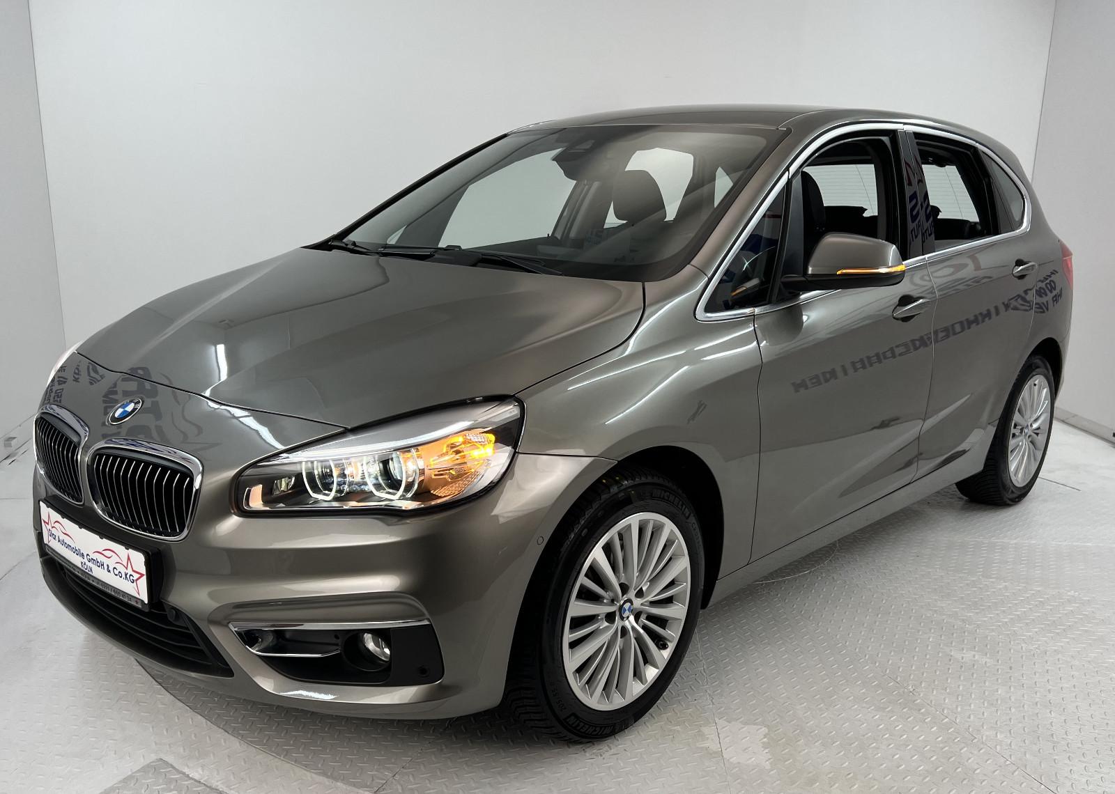 BMW 220 i Luxury Line Active Tourer Steptronic LED +