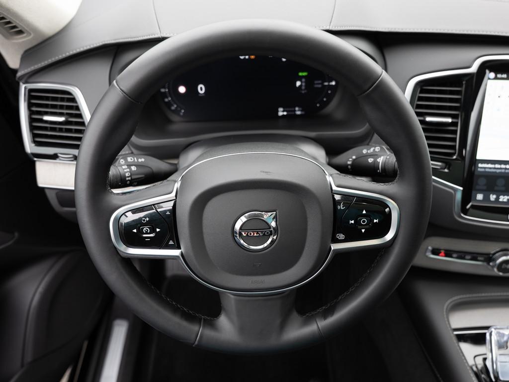 Volvo XC90 T8 Ultra Dark Recharge AWD HUD STANDHZ LED