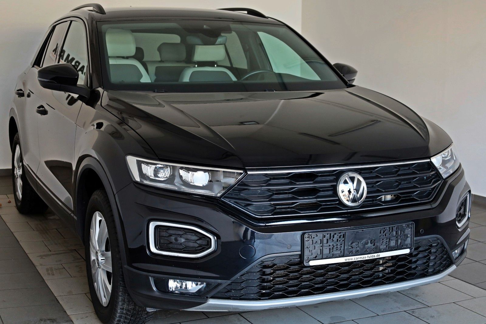 Fahrzeugabbildung Volkswagen T-Roc Style, Leder, Kamera, Black Edition, LED