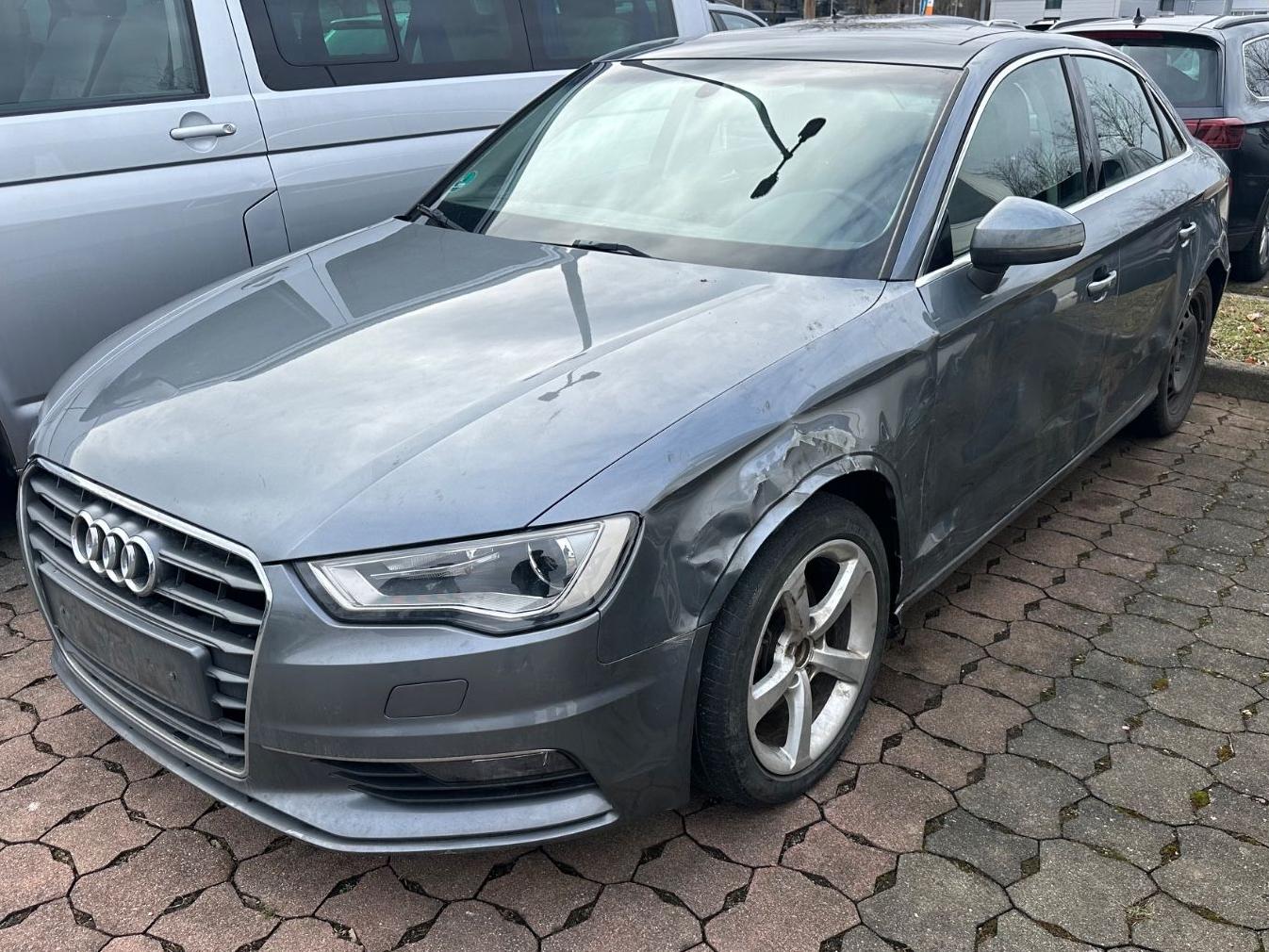 Audi A3 Limousine attraction NAVI SHZ
