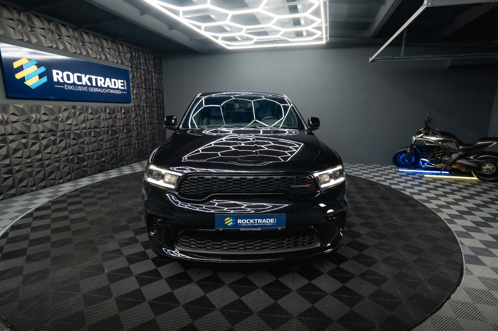 Fahrzeugabbildung Dodge Durango 3.6 V6 GT 4x4 SRT Night-Paket Modell 22