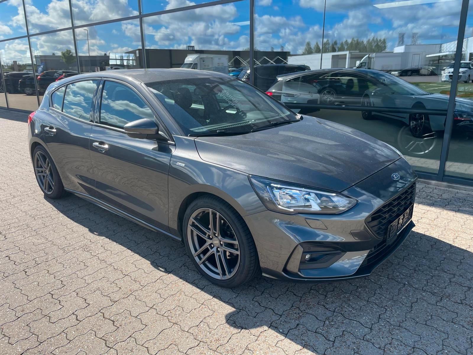 Ford Focus Lim. ST-Line