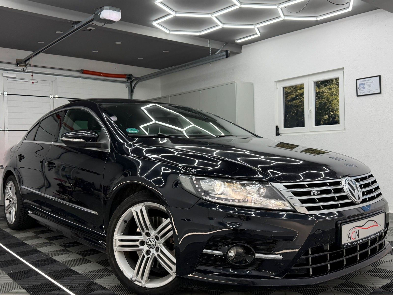 Fahrzeugabbildung Volkswagen CC R-LINE/SHZ/KLIMAUT./XENON/PANORAMADACH