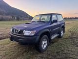 Nissan Patrol 2.8TD GR 3Türig 1Hand Scheckheft 