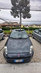 Fiat Grande Punto 1.4 5 porte GPL - Fiat Grande Punto mit LPG-Antrieb