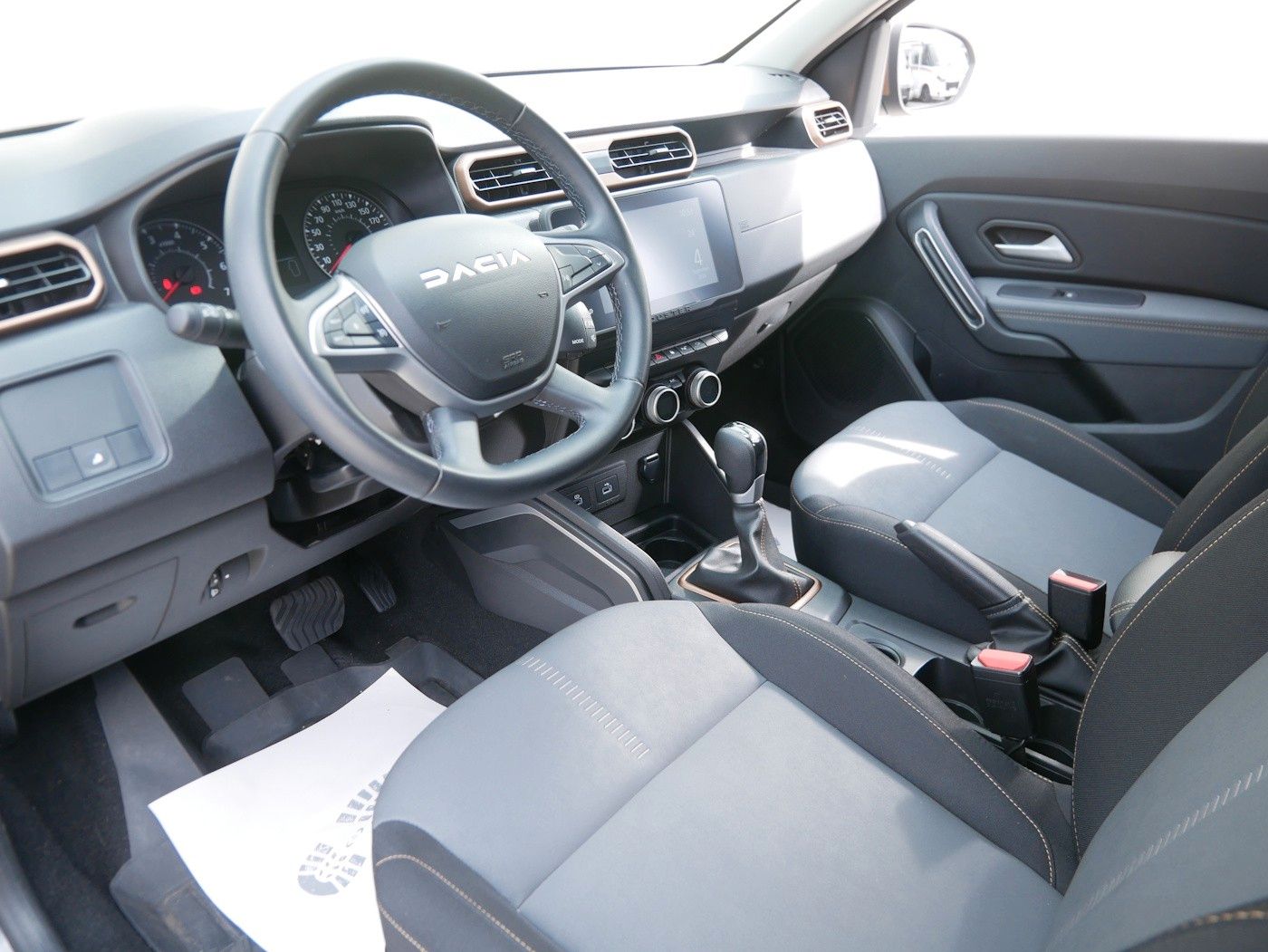 Fahrzeugabbildung Dacia Duster II 1.3 TCe Extreme 360°Kamera NAVI SHZ AL