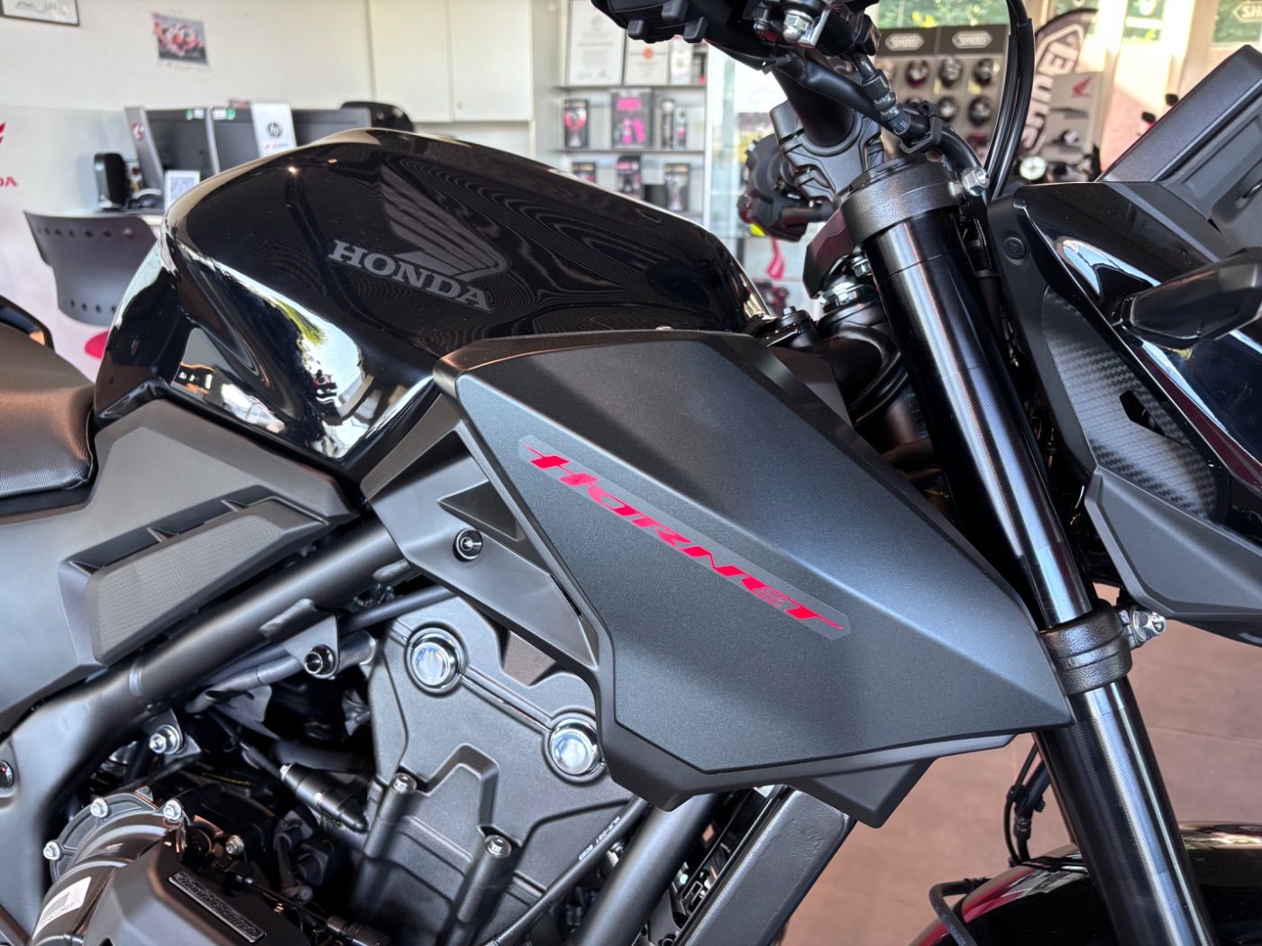Fahrzeugabbildung Honda CB 500 Hornet E-Clutch 2026