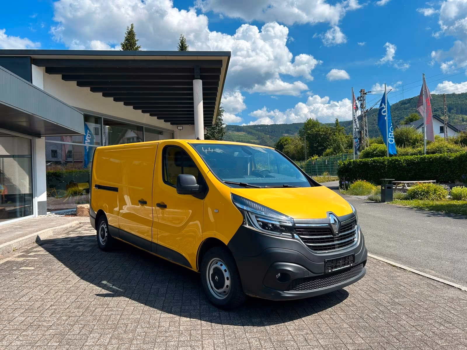 Renault Trafic L2H1 MAXI LANG 2xSCHIEBETÜREN LED Kamera