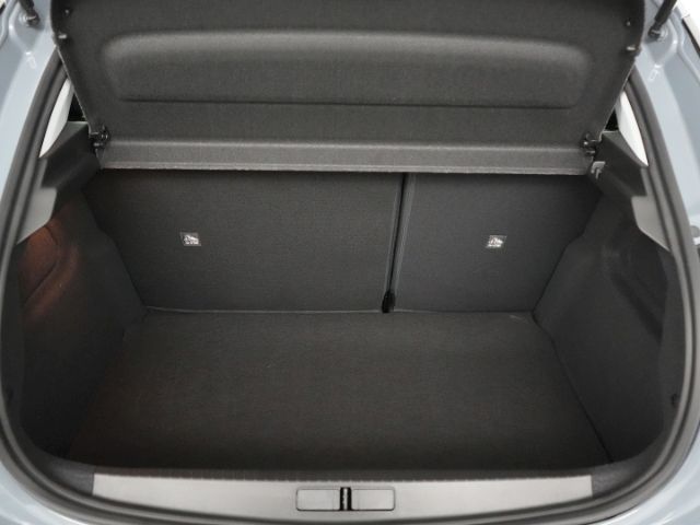 Corsa F FACELIFT BASIS+LED+RÜCKFAHRKAMERA+SITZHE
