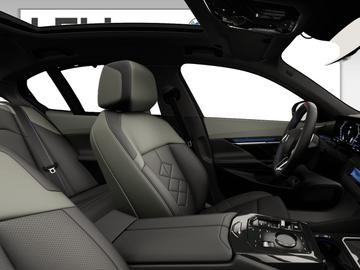 صورة 9 لـ 2026 BMW I5