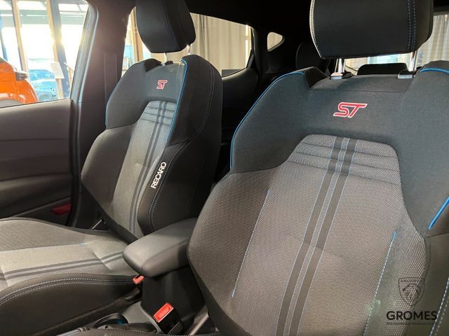 Fahrzeugabbildung Ford Fiesta ST Navi SHZ AppleCarPlay