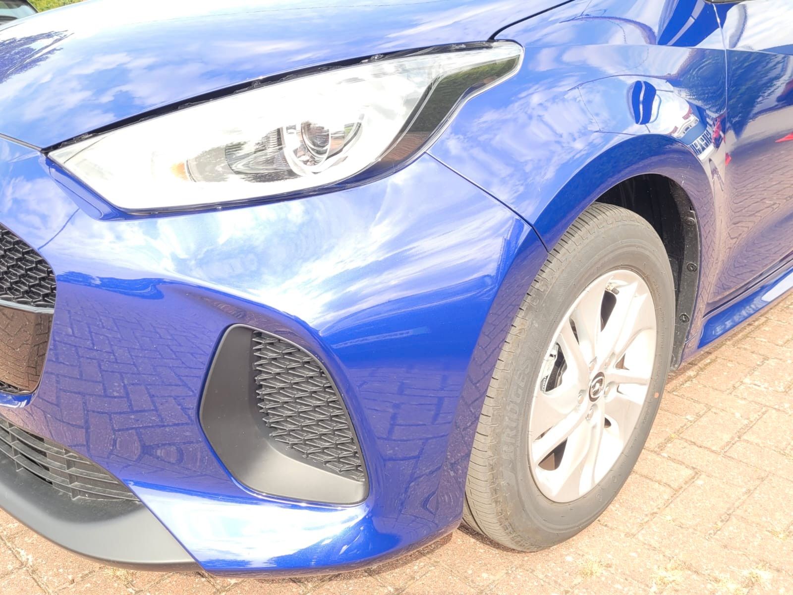 Mazda 2 (06/2026, Hybrid (Benzin/Elektro))