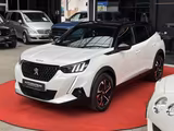 Peugeot 2008 GT FOCAL / LED / ACC / NAVI / Keyless / - Peugeot 2008 mit Diesel-Antrieb