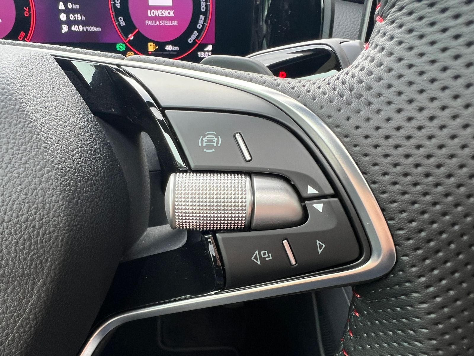 Fahrzeugabbildung SKODA Kodiaq RS 2.0 TSI DSG 4x4 *CANTON, Panorama, Sta