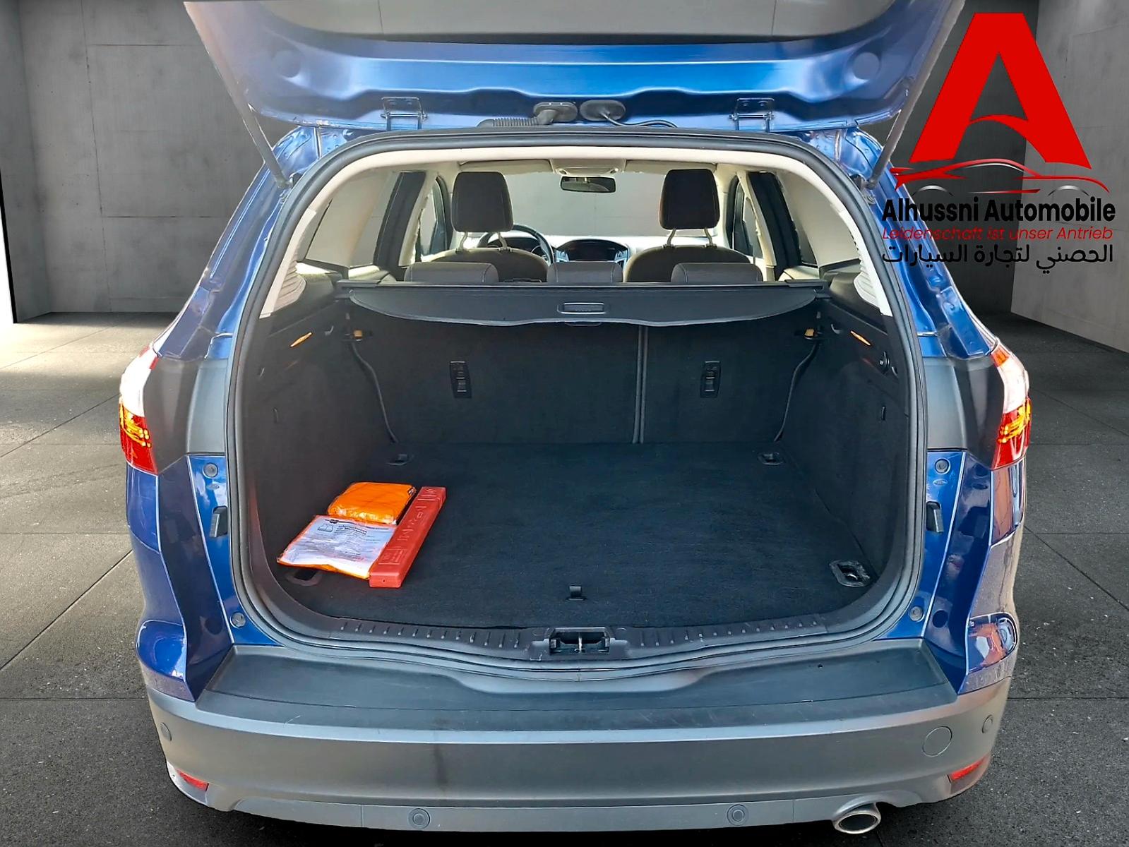 Ford Focus 2014 — photo 20