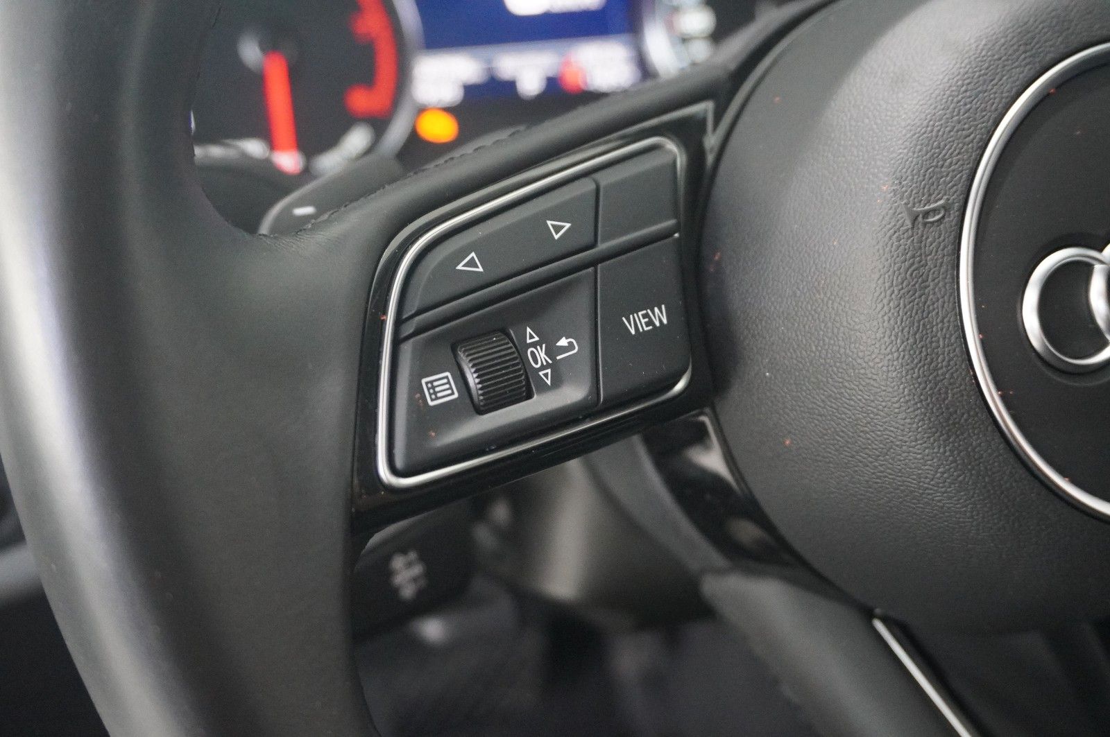 Fahrzeugabbildung Audi A5 Sportback 45 TFSI QUTTRO NAVI/MATRIX/KAMERA