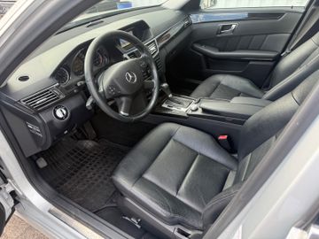 Mercedes E 250 - 10