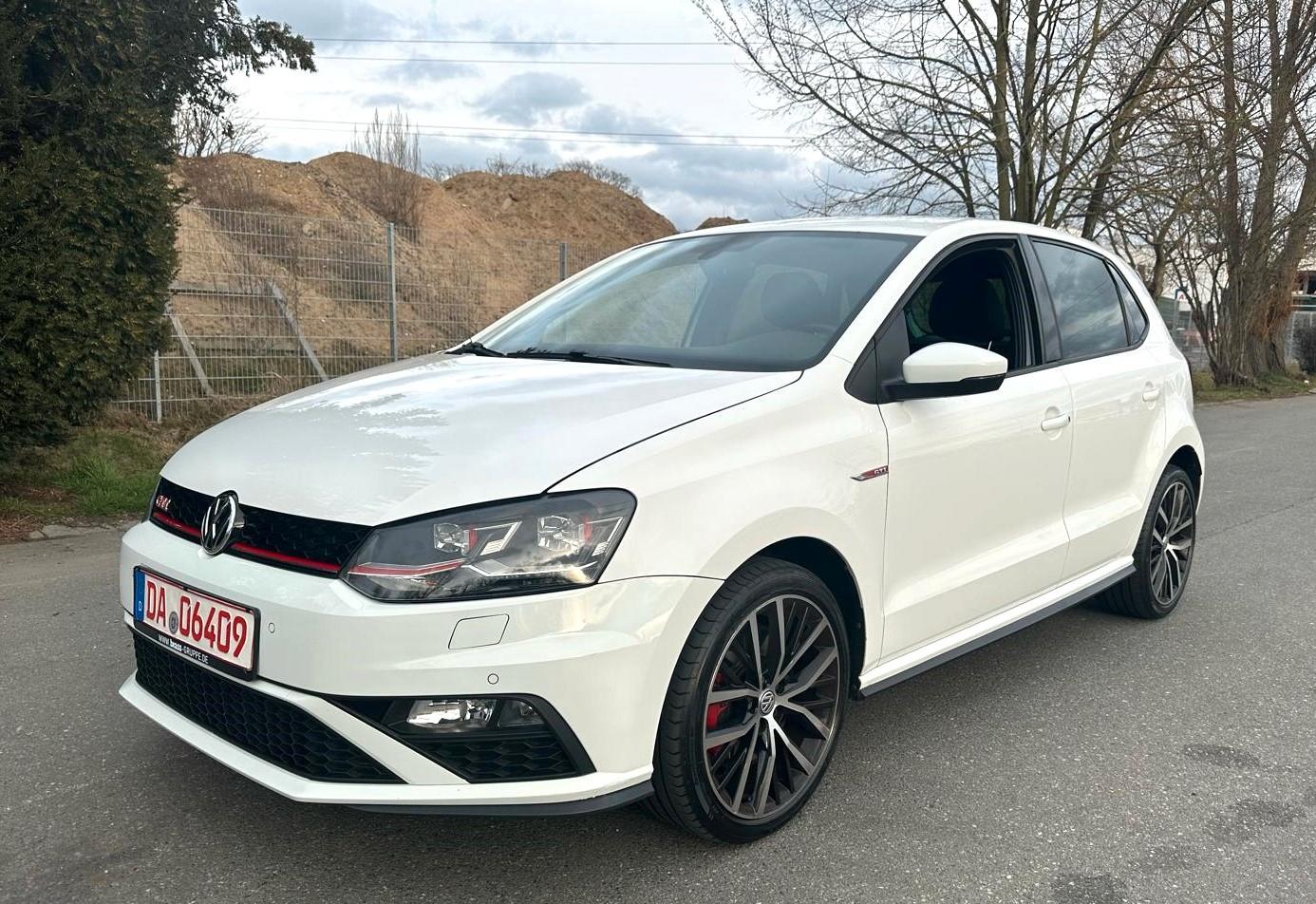Volkswagen Polo V GTI  1.8 TSI LED PDC KLIMAAUT. S.HEFT