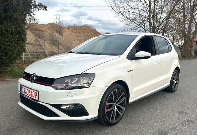 Volkswagen Polo V GTI  1.8 TSI LED PDC S.Heft bei VW