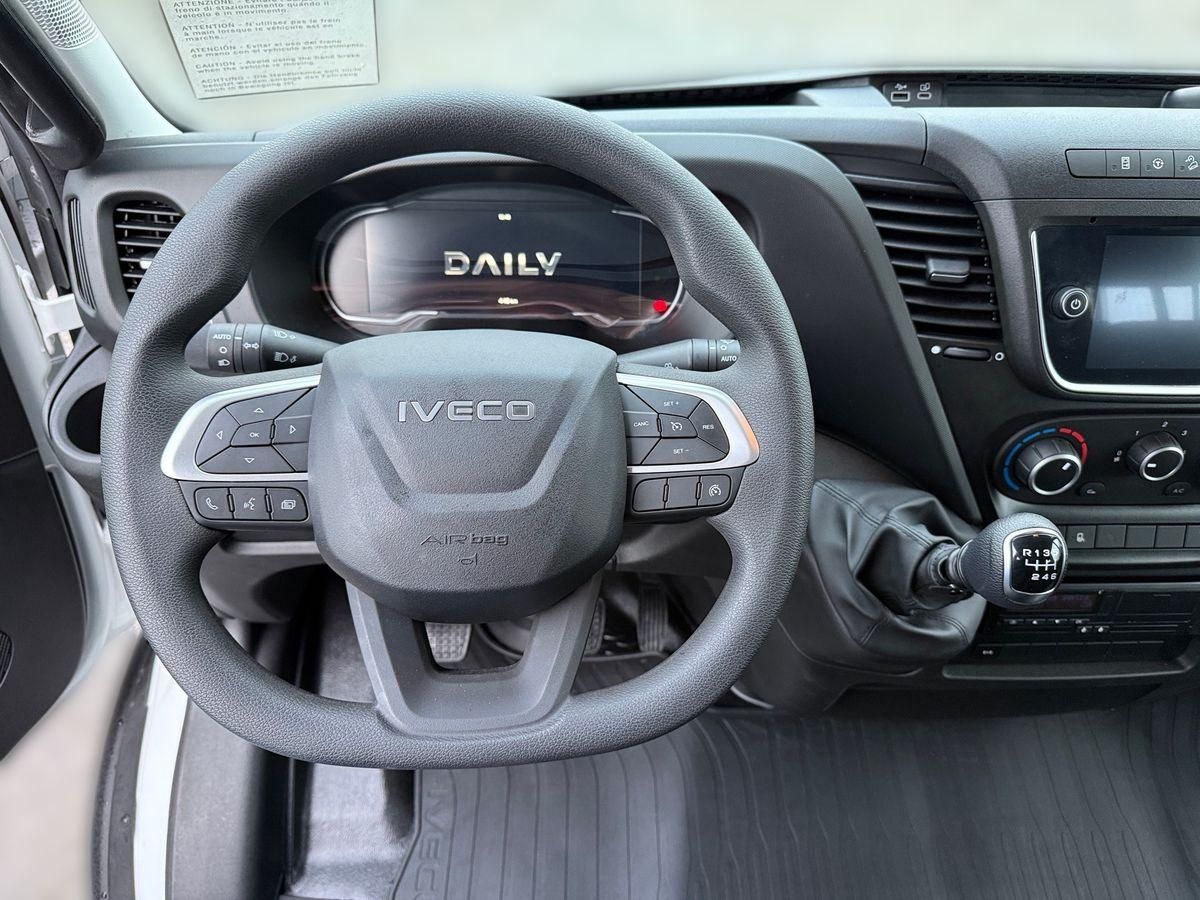 Fahrzeugabbildung Iveco Daily 70C18H D Dreiseitenkipper