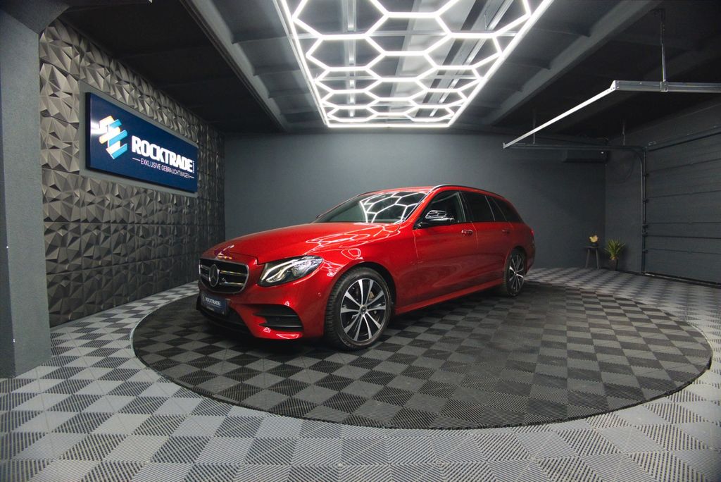 Image of Mercedes-Benz E 400