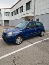 Renault Clio 1.2 Authentique - gebrauchte Renault Clio aus dem Jahr 2004