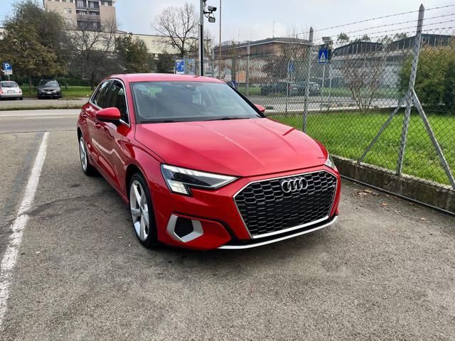 Audi AUDI A3 SPB 35 TDI S tronic Business Advanced