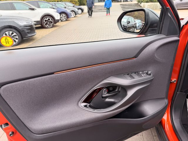 Toyota Yaris Cross Hybrid FWD Spicy Edition + Bear Lock