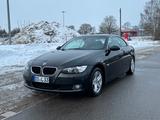 BMW 320i Cabrio - - BMW 320 aus 2009: 320i