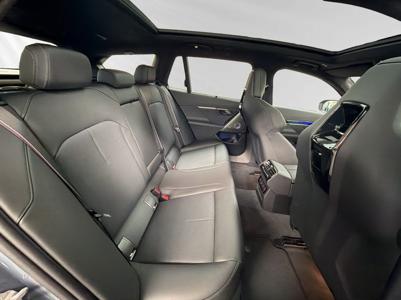 BMW M5 - Bild 15