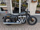 Harley-Davidson FXBB Softail Street Bob 2025er mit  Speichenrad - HARLEY-DAVIDSON SOFTAIL STREET BOB FXBB