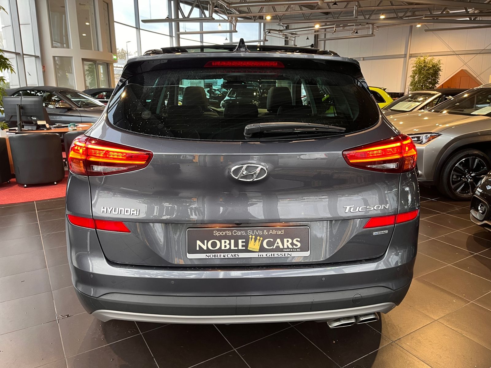 Fahrzeugabbildung Hyundai TUCSON Premium 4WD PANO LED NAVI