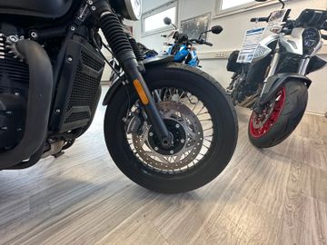 Brixton Cromwell 1200