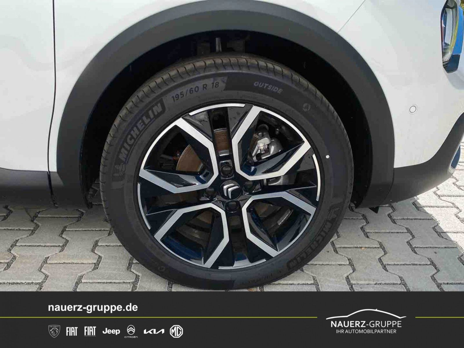 Fahrzeugabbildung Citroën C4 X