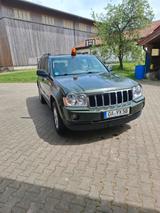 Jeep Verkaufe Jeep SVU Alrad - Jeep Grand Cherokee aus 2007 mit Diesel-Antrieb