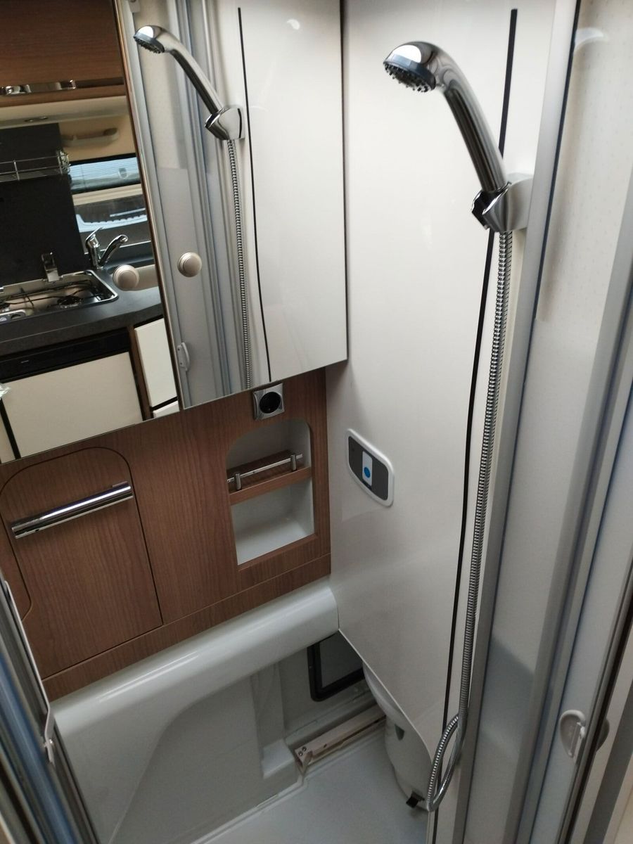 Fahrzeugabbildung Malibu Van compact 600 LE Klimaautomatik, Radio DAB,