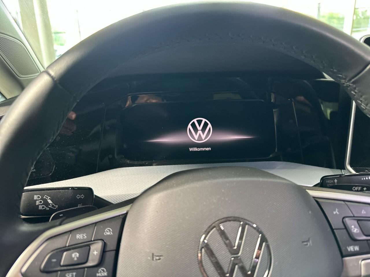 Volkswagen Golf VIII Variant 1.5 eTSI GOAL OPF DSG+SHZ+BAA+, миниатюра 11
