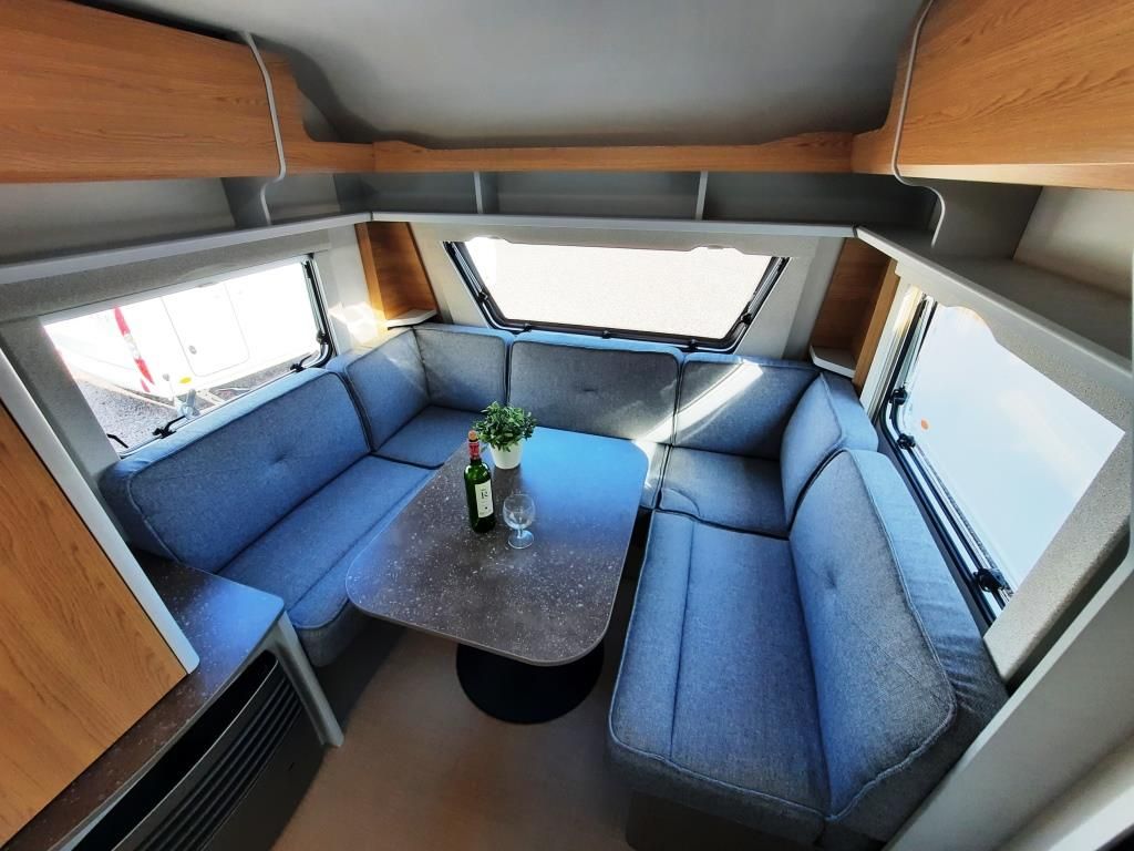 Fahrzeug Übersicht 11 Fahrzeugabbildung Bürstner B66 535 TL Verfüg./Sparen Sie 4.130,- €