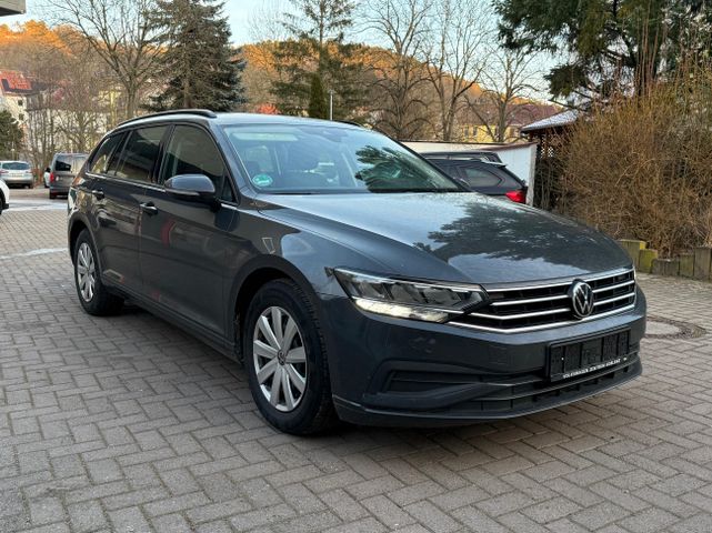 Volkswagen Passat Var. 1.5 TSI LED+NAV+KAM+SHZ+AHK+CARPLAY+