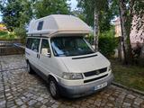 Volkswagen T4 Bulli als Camper mit Hochdach - Volkswagen T4: Bulli