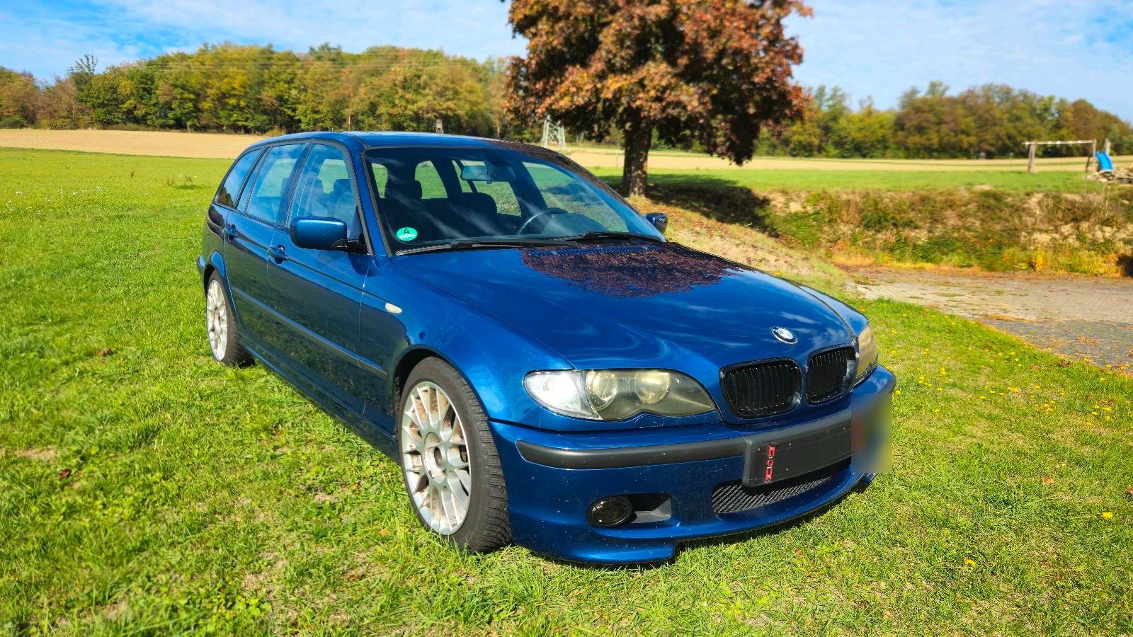 BMW 330