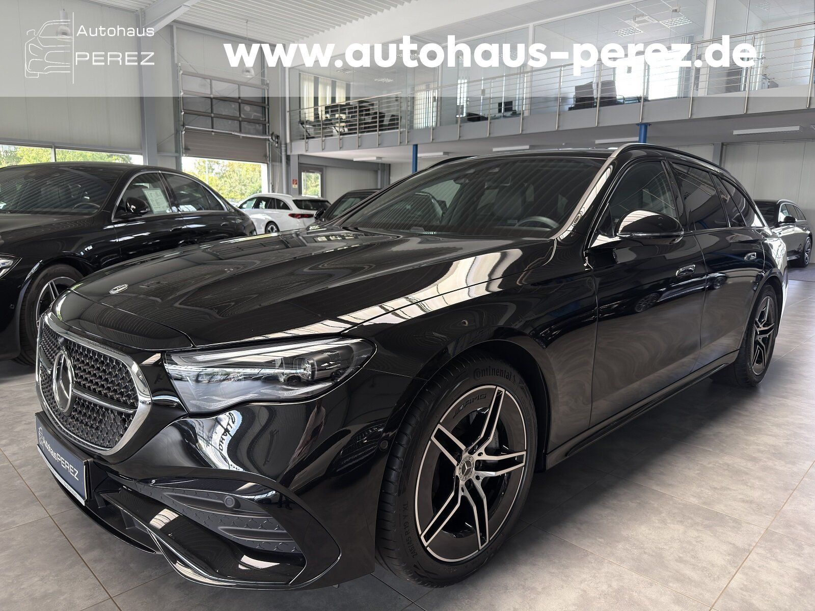Mercedes-Benz E 300 T e AMG PREMIUM + AIRMATIC-SUPERSCREEN-AHK imagem 2