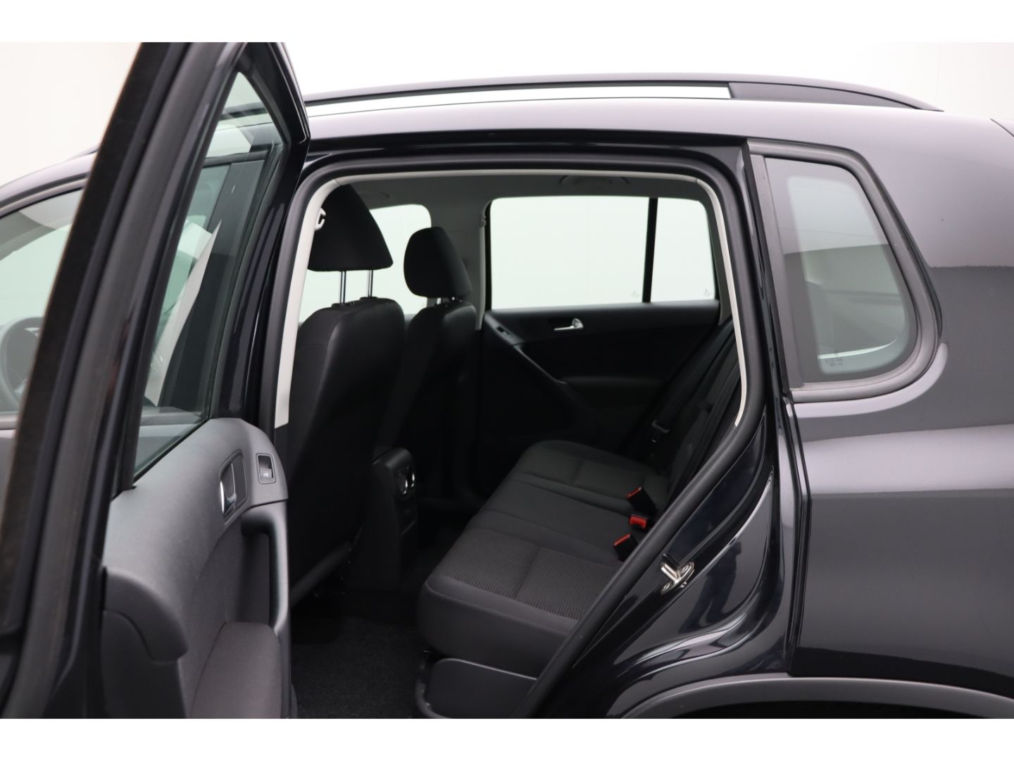 Fahrzeugabbildung Volkswagen Tiguan 2.0 TDI DSG 4Motion Trend & Fun AHK Xenon