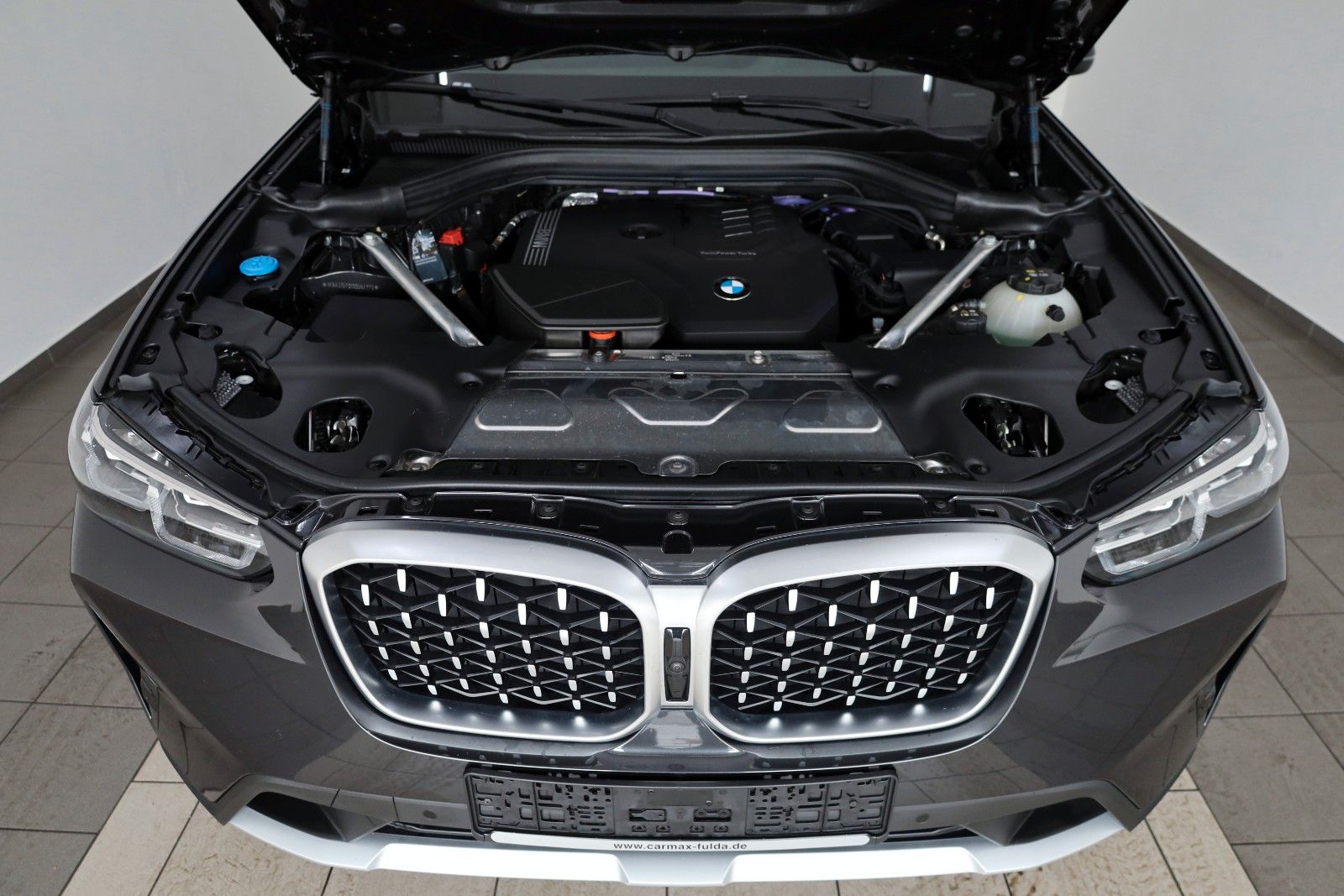Fahrzeugabbildung BMW X4 xDrive 30 i, Leder,360Kamera,HUD,ACC,Panorama