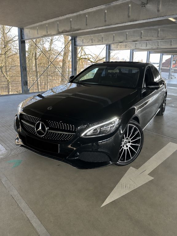 Image of Mercedes-Benz C 220