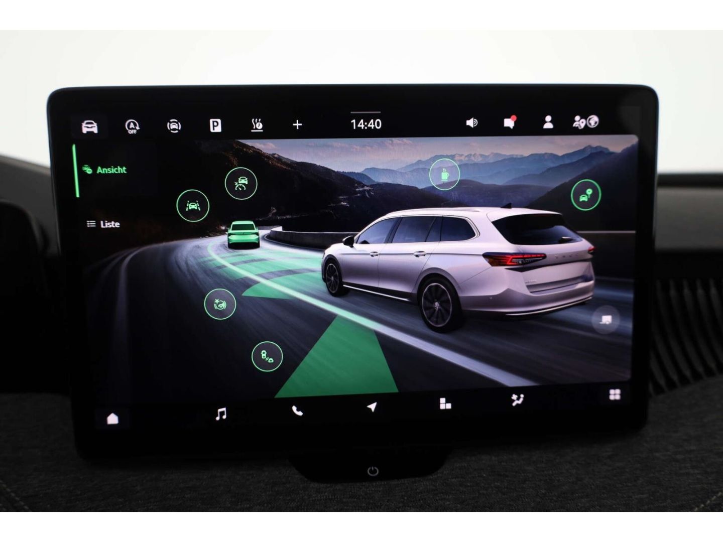 Skoda Superb Combi 2.0 TSI Selection foto 21