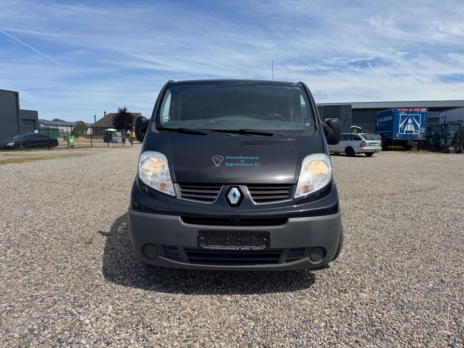 Fahrzeugabbildung Renault TRAFIC 2.0 DCI 115