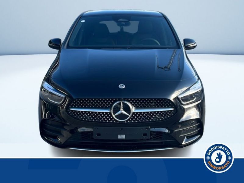 Mercedes-Benz Classe B 180d Automatic AMG Line A imagem 3